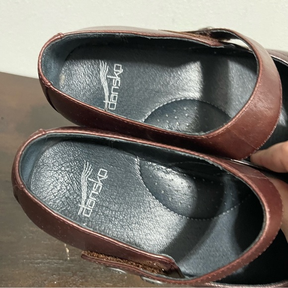 Dansko Tandy Low Heel Clogs Leather Maroon Mary Jane Comfort Womens Euro 39 - Picture 9 of 9